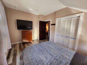 5 habitaciones, cuna de viaje, wifi y ropa de cama 