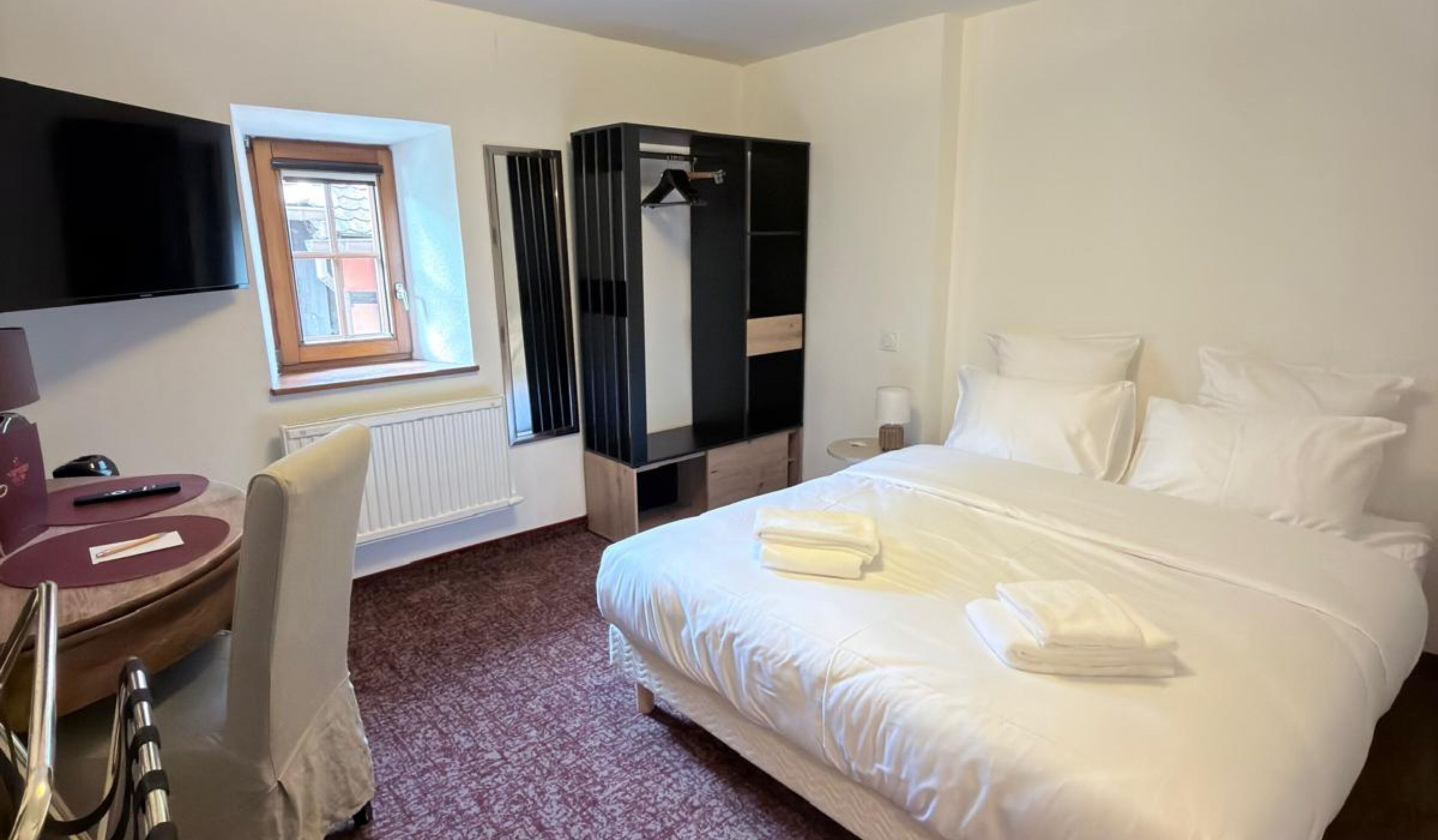 Quadruple Room | Bathroom