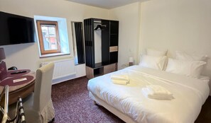 Quadruple Room | Bathroom - Le Sarment d'Or (Riquewihr)