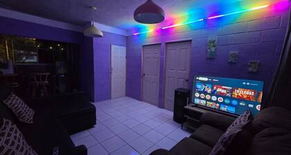 The best modern apartment in Santa Ana with private movie theater and fast internet