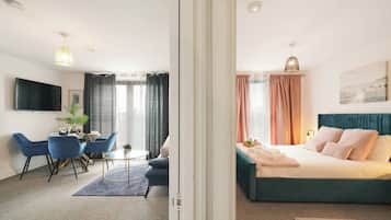 2 bedrooms, iron/ironing board, WiFi (free), bed sheets