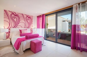 Room - Vrbo Property (VALE DE LOBO)