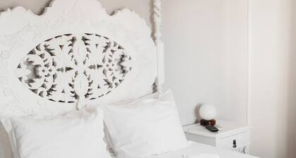 Suite with Balcony (8)