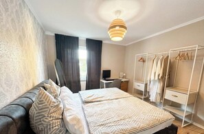 1 bedroom, WiFi, bed sheets - Casa WesterWohl - Private Spa & Wellness (Dierdorf)