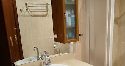 Comfortable rooms with bathroom (suite) in a typical Spanish village