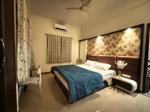 4-bedroom villa in awesome Nashik with cool vibes and AC