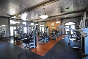 Fitness facility - Luxury Spring Home: Community Pool and Family Fun (Spring)