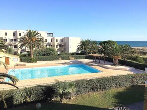 Pool - Apartment in St Cyprien plage with sea view (Saint-Cyprien)
