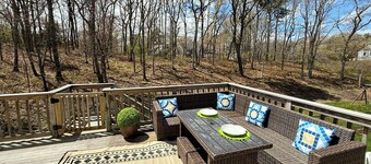 Charming Cummaquid Colonial with a Pool