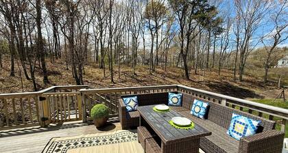 Charming Cummaquid Colonial with a Pool