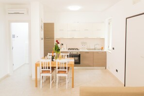 Private kitchen - Sun House. Your home within walking distance of the sea. (Puglia)