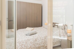 1 室のベッドルーム、WiFi、ベッドシーツ
