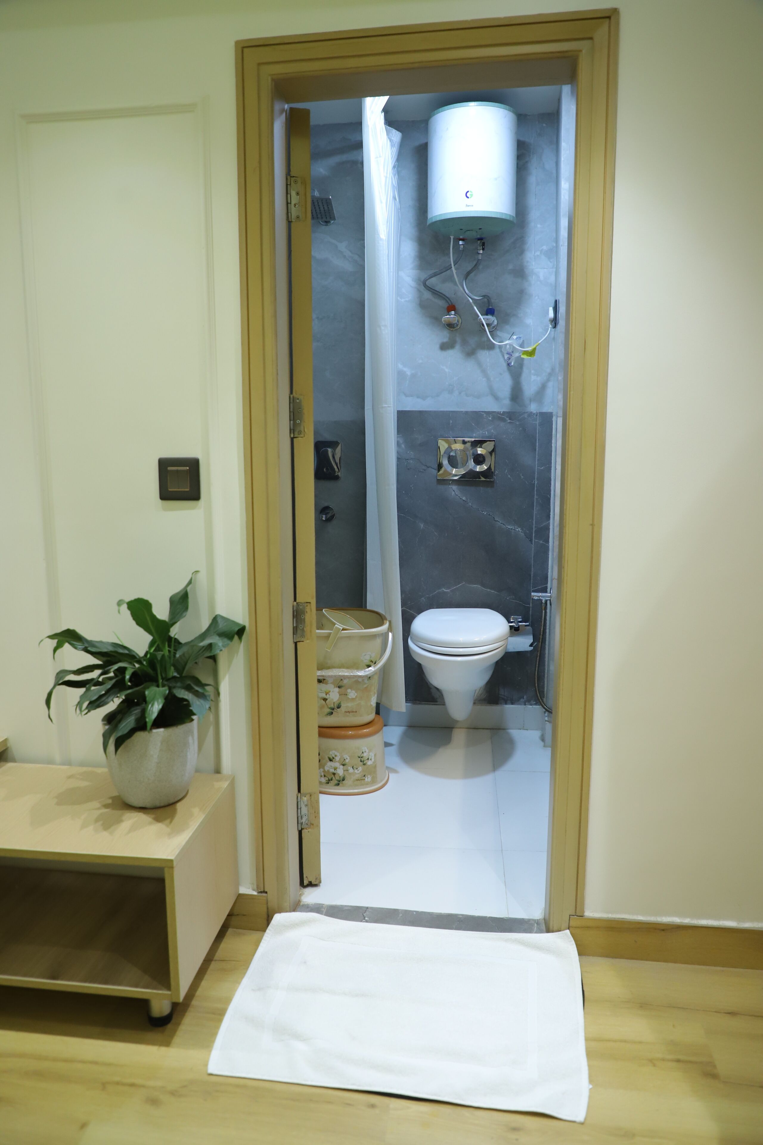 Shower, free toiletries, towels, soap
