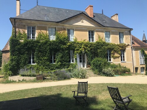 Loue chateau historique de charme en Perche Sarthois - 50 couchages