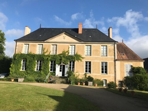 Charming historic chateau for rent in Perche Sarthois - sleeps 50