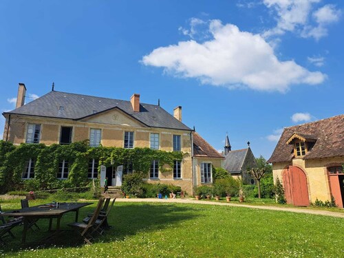 Chateau rental in Perche Sarthois - Package for 16 p. Max 50 p.