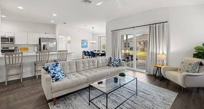3BR Near Eastport Sq. | Golf Cart | King Bed + Patio