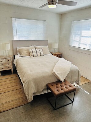 1 bedroom, iron/ironing board, free WiFi, bed sheets