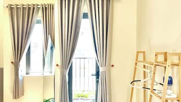 Standard Double Room Single Use, 1 Queen Bed, Balcony, City View | Interior