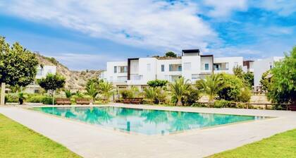 Quiet beach & pool apartment, Taghazout Bay