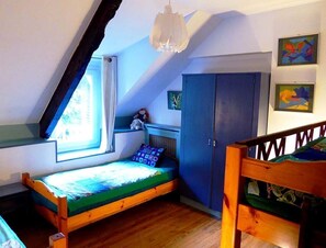 4 habitaciones, internet y ropa de cama 