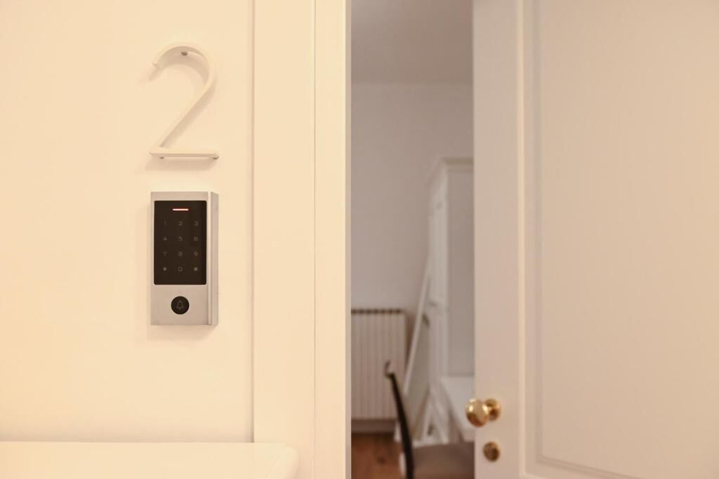 Doppia Superior, balcone, vista giardino | Interni