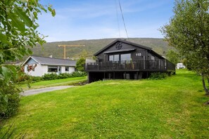 Apartment, 1 Bedroom, Patio | Exterior - Renovated Apartment High Standard to City Center, Park (Tromsø)