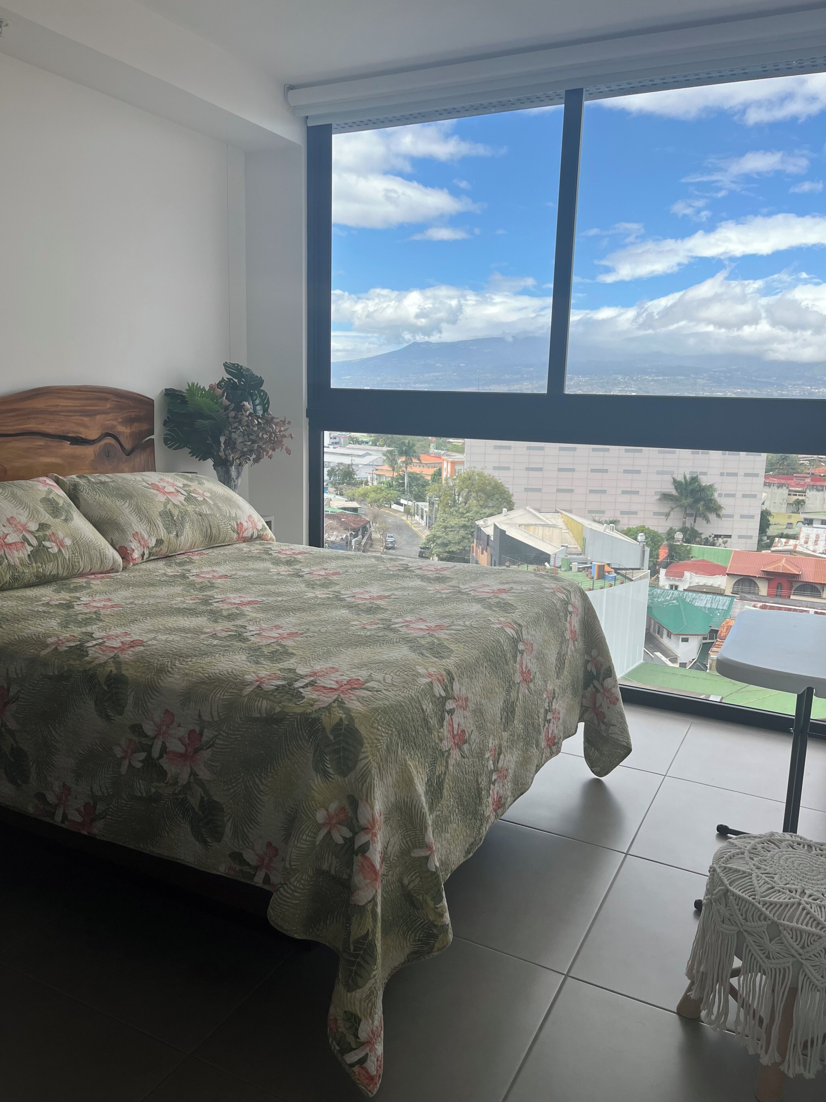 1 habitación, wifi y ropa de cama 