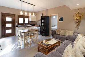 Living area - Spacious Apartment near Karfas Beach (Karfas)