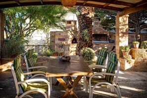 屋外ダイニングエリア