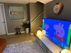 Interior - Basement Apartment-Separate Entrance (Brantford)