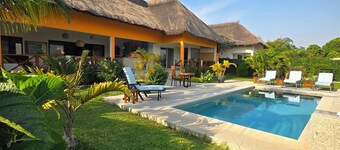 Villa escape close to the beach