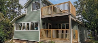 Steps from the Shore, Modern Beachy Getaway