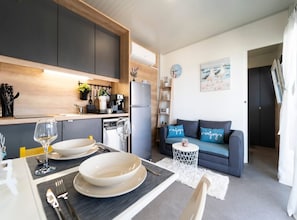Mobile Home (Two Bedroom Mobile Home with Terrace) | Living room | 32-inch flat-screen TV with cable channels - Mobile Home Paradise (Sveti Filip i Jakov)