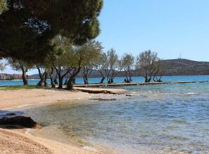 Apartment (One Bedroom Apartment with Balcony) | Exterior - Guest House Jurković (Pirovac)