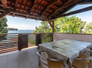 Apartment (Three bedroom apartment first floor) | Balcony - Kokolo Beach Apartments (Preko)