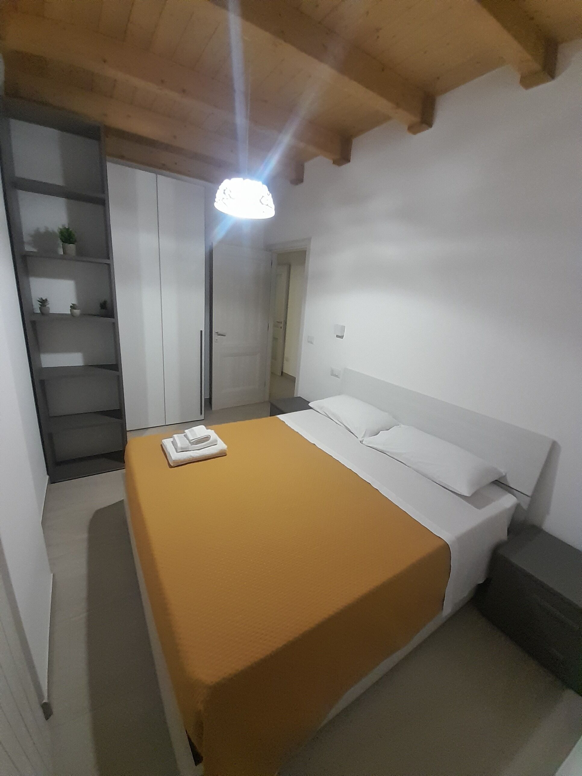 2 habitaciones, cuna de viaje, wifi gratis y ropa de cama 