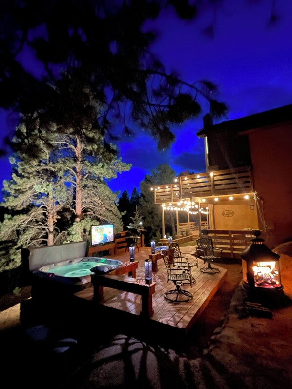 Bain à remous extérieur