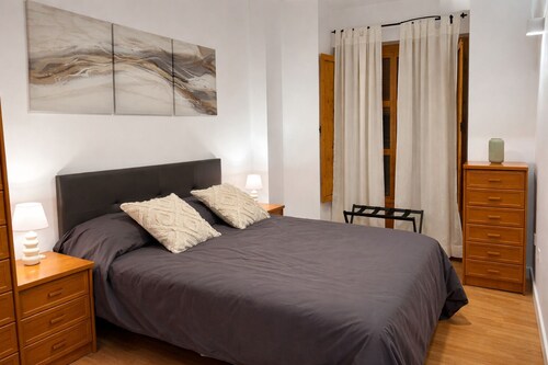 ATAIFOR ACCOMMODATION IN THE CENTER OF JAEN