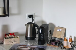Coffee and/or coffee maker - VidaRooms (RentRoom) (Trapani)
