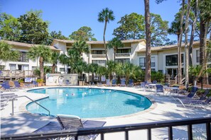Pool - Saltwater Pools - Walk to Beach & Coligny Plaza (Hilton Head Island)