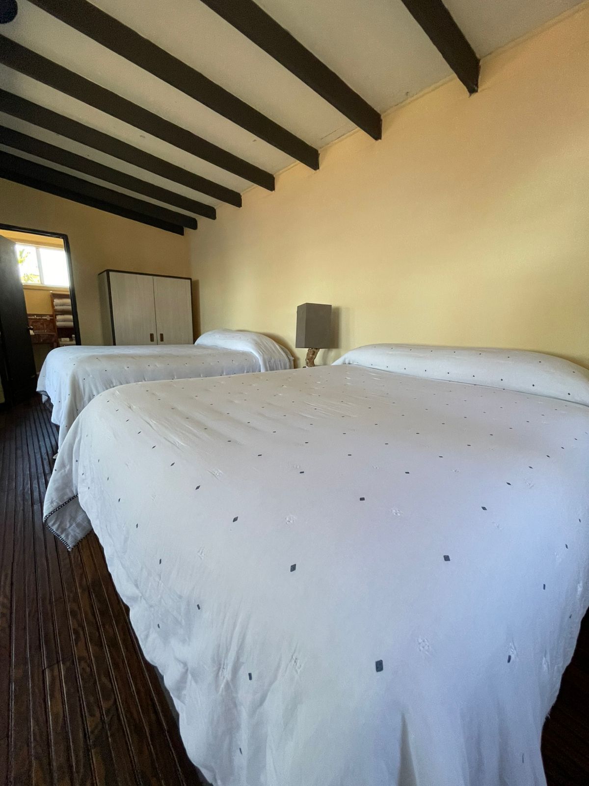 Camera familiare, vista mare