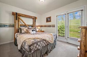3 bedrooms, iron/ironing board, WiFi, bed sheets - Wild Moose Ski Lodge Near Powder Mtn wHot Tub and Pool (Eden)