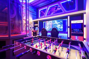 Spielezimmer
