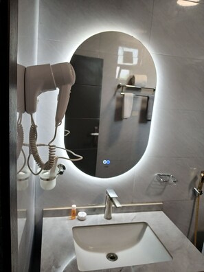 Bathroom - East Star Hotel (Dire Dawa)