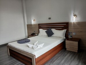 Chambre Double, vue ville