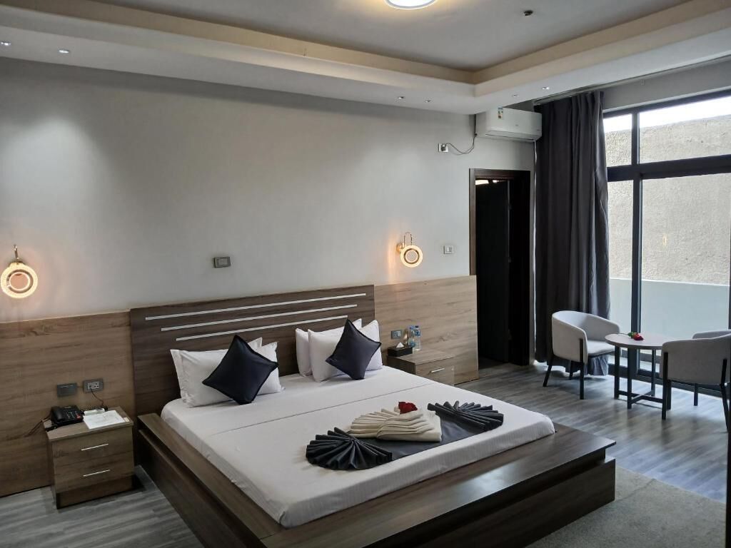 Suite, balcon, vue ville