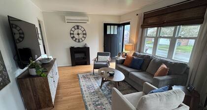 Charming 2-bedroom, 2-bath home near Penn State University.