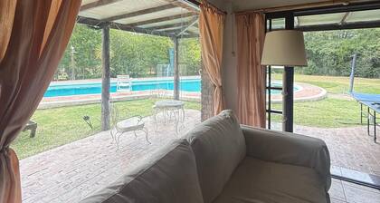 Casa Quinta in front of the river and 7 minutes from downtown