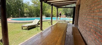 Casa Quinta in front of the river and 7 minutes from downtown